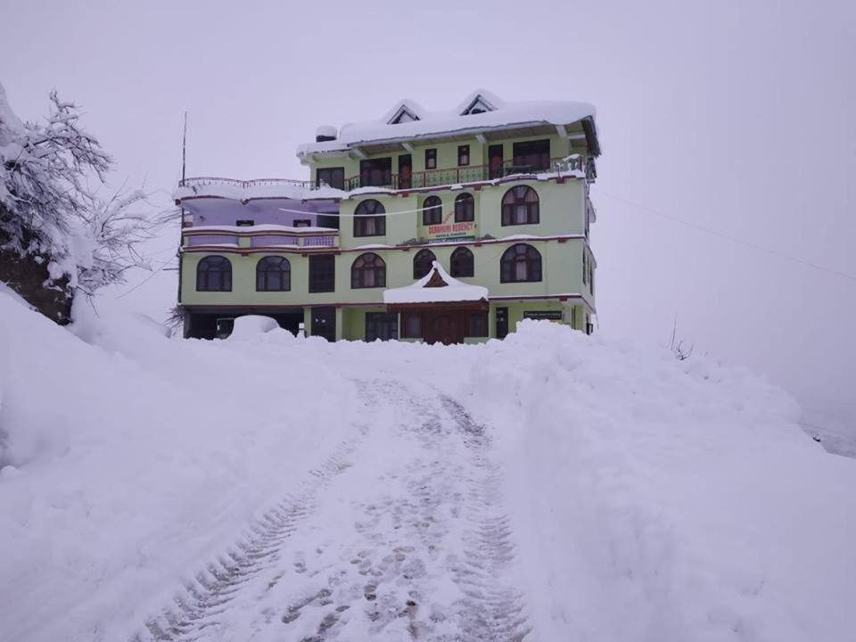 Debbhumi Regency Hotel Sāngla Buitenkant foto